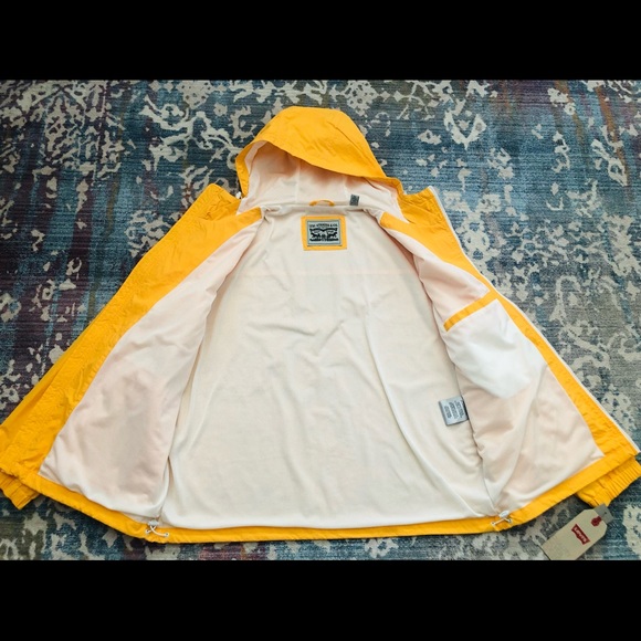 Levi's Men's Water-Resistant Hooded Rain Jacket - Picture 6 of 7